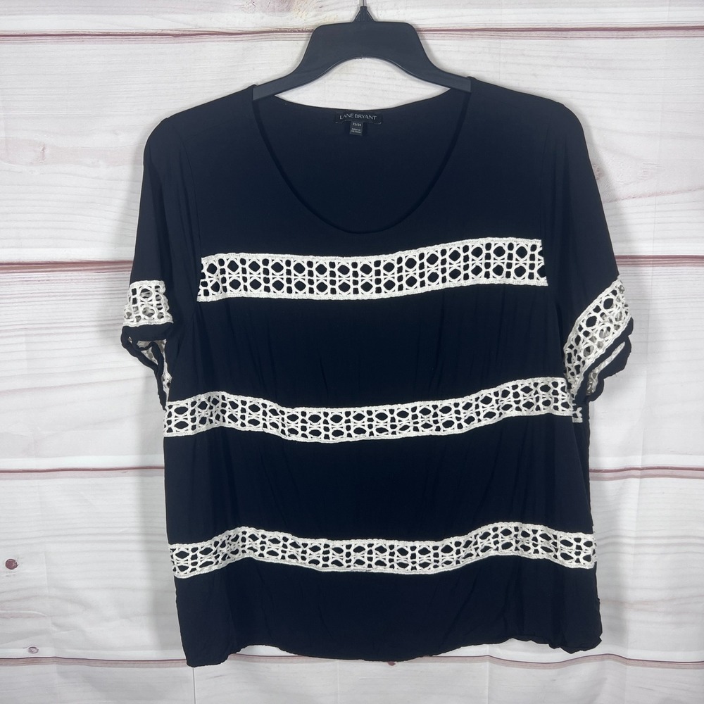 Lane Bryant Top Womens 22 24 Black Crochet Trim Blouse Short Sleeve Scoop Neck